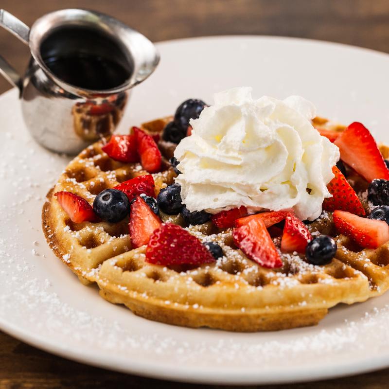 Dining Out: What’s Good At The Consulate on The Upper West Side?